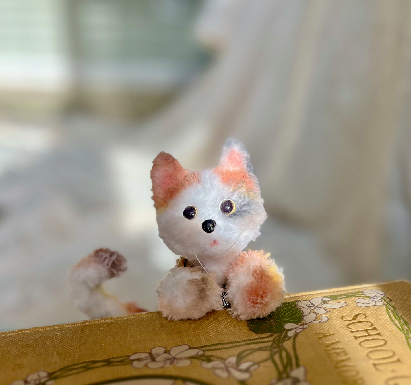 Posable calico cat, calico cat doll, calico cat miniature, calico figurine, cat lover gift