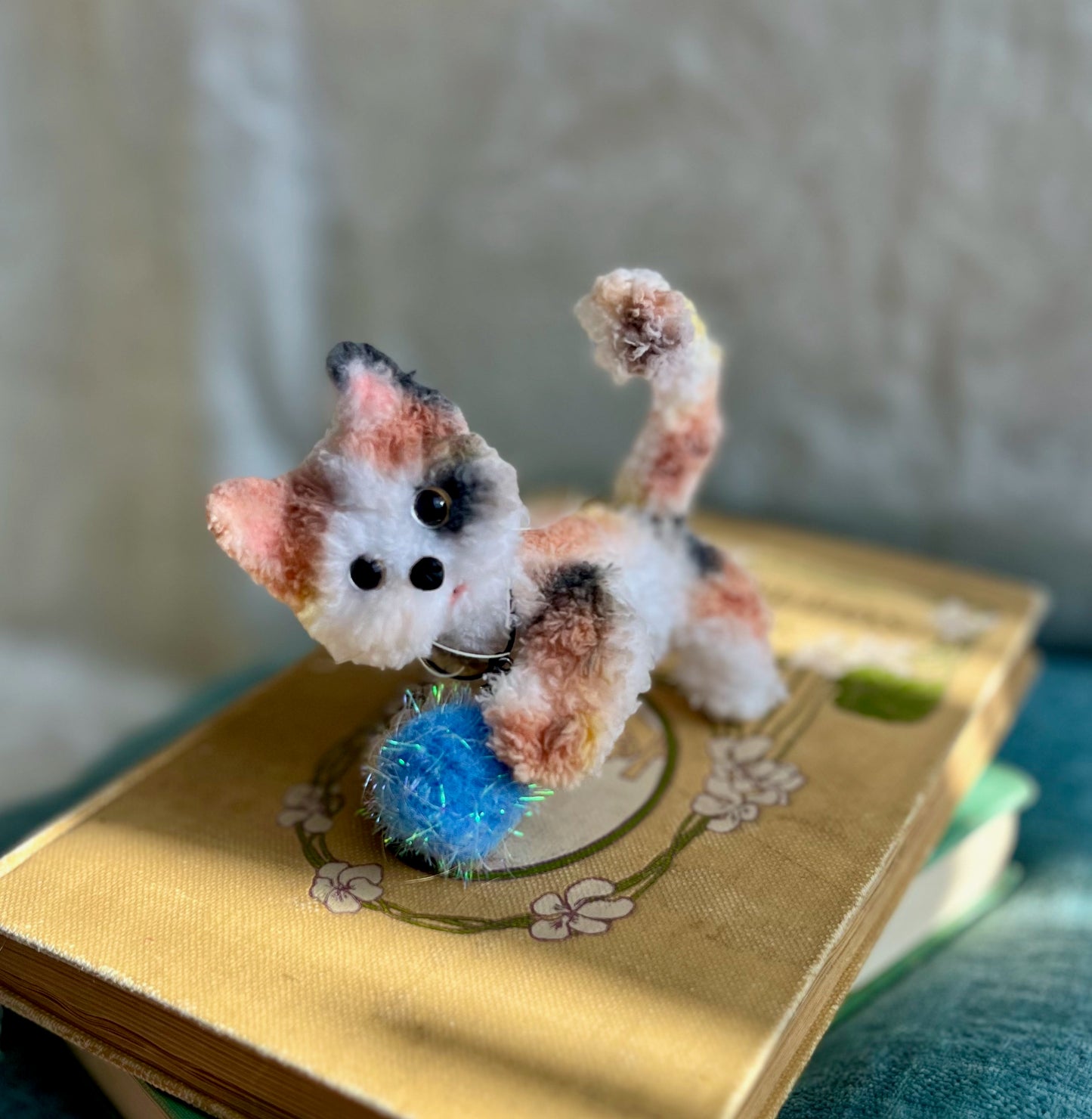 Posable calico cat, calico cat doll, calico cat miniature, calico figurine, cat lover gift