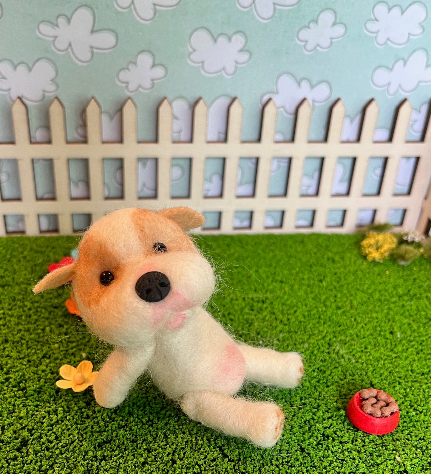 4" FELTED PUP: Butterball